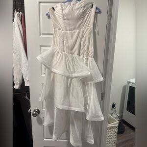 ELLIATT Kalani Strapless dress (MISSING BELT TIE- reflected in price)